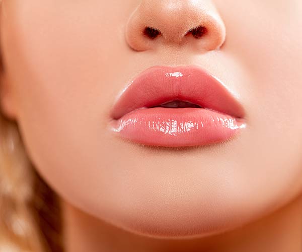 ماندگاری ژل لب