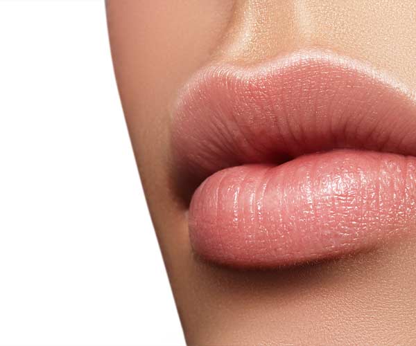 ژل لب بی کیفیت