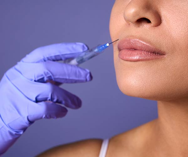 علائم عفونت لب بعد از تزریق ژل